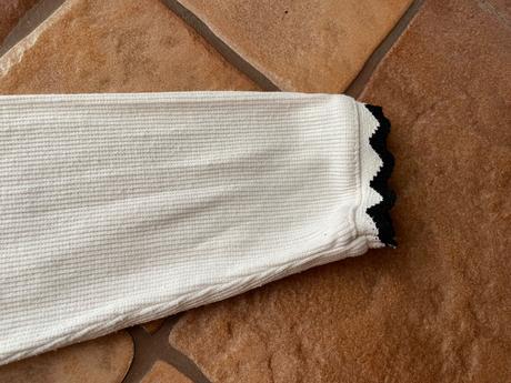 Biely krásny svetrik zara, zara,s