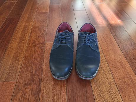 Zachovalé topánky, 40