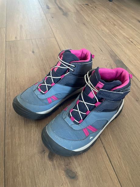 Turistické topánky, 32