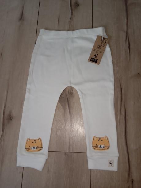 Balík nového oblečenia, 68–80