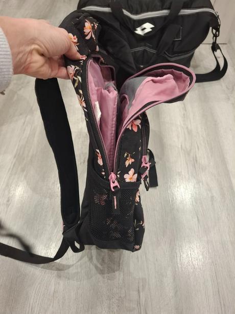 Batoh školský zn.ars una, 