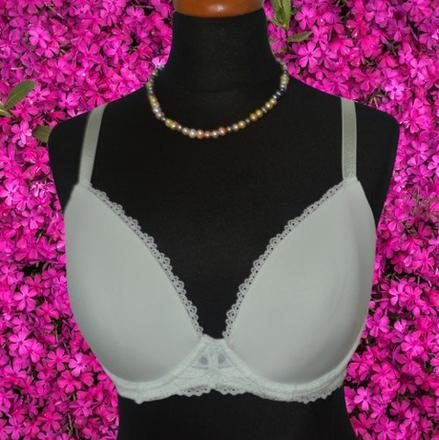 Calvin klein 34dd/75e, calvin klein,75e