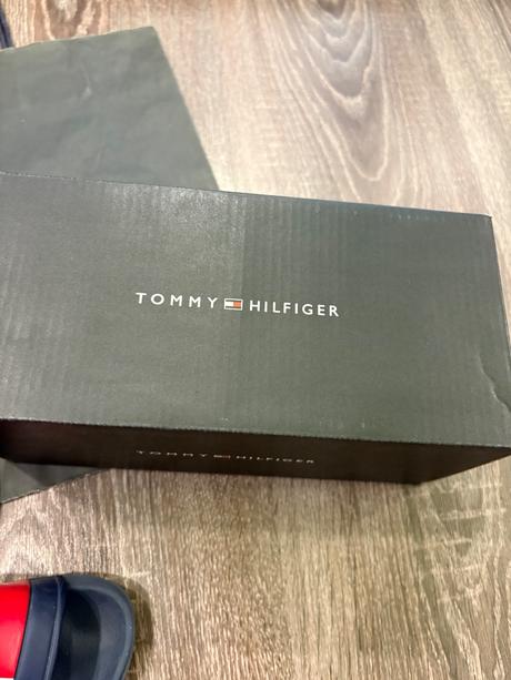 Tommy hilfiger šlapky č.30, tommy hilfiger,30