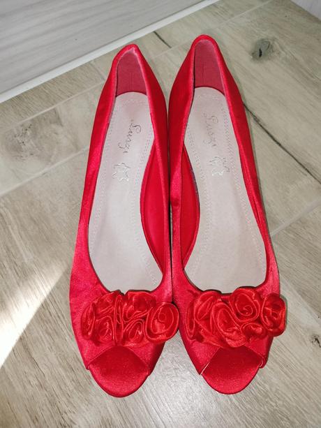 Elegantne  poltopanky, 41