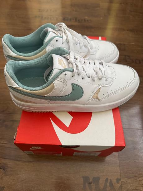 Kožené tenisky nike gamma force, nike,40