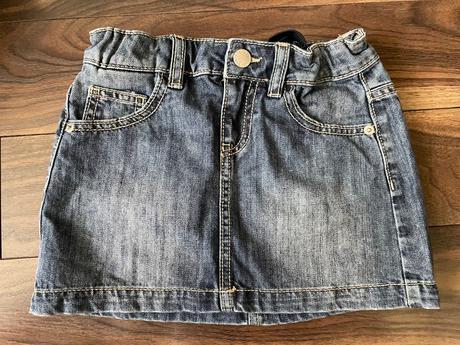 Sukna benetton, benetton,122