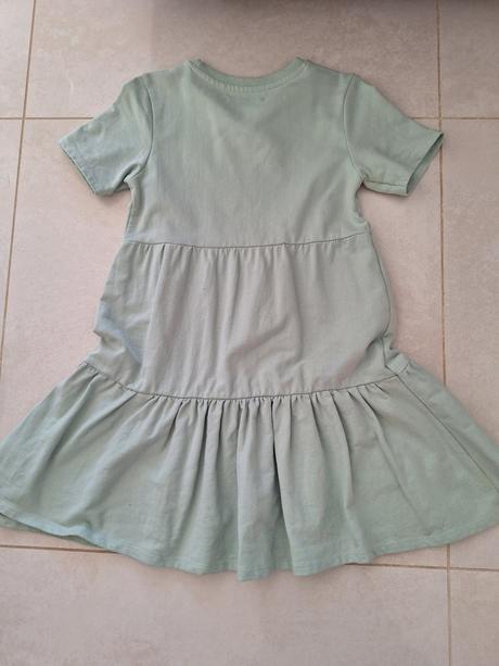 Predam zelene saty, reserved,134