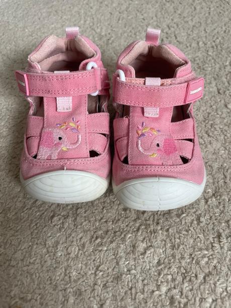 Sandálky biomecanics, 19