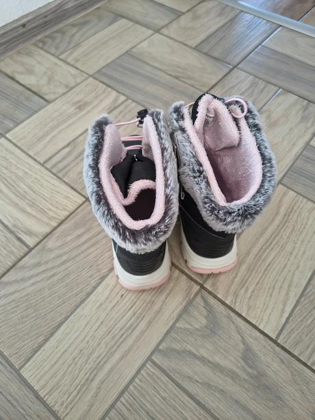 Snehule, pepperts,36