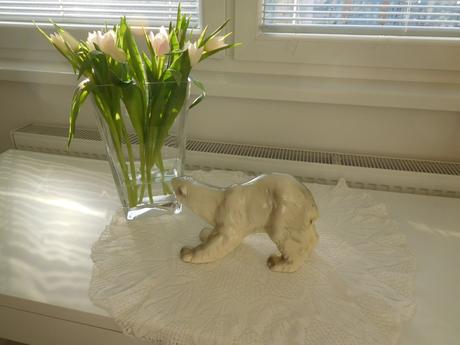 Veľká porcelánová figúrka - medveď polárny,