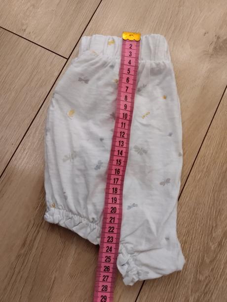 Kraťasky, mothercare,92