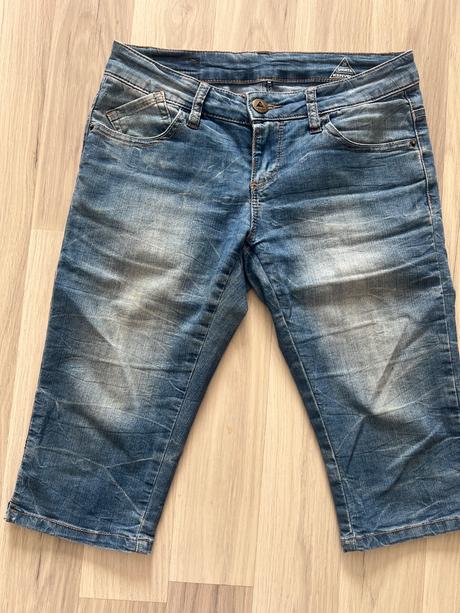 3/4 kraťasy, kenvelo,26