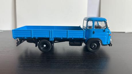 Avia a31n valník 1/43,