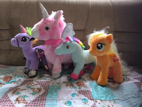 Interaktívny jednorožec, my little pony,