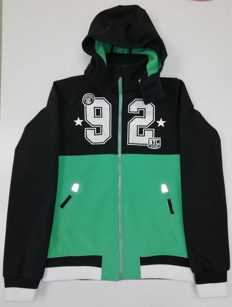 Chlapčenská prechodová bunda., 158