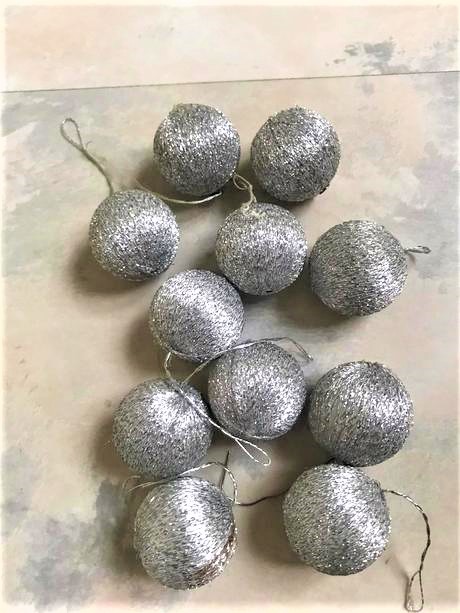 Strieborné gule 11 ks, 