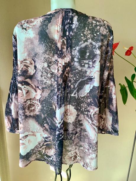 Blúzka together, 46