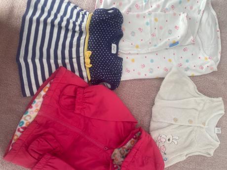 Balik oblečenia 3-6 mesiacov, 68–80