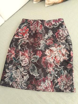 Predám krásnu, novú dámsku sukňu "s", pietro filipi,s