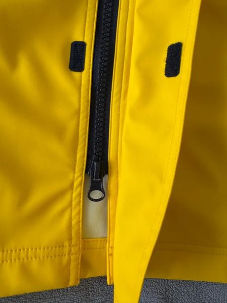 Pršiplášť petit bateau, 140