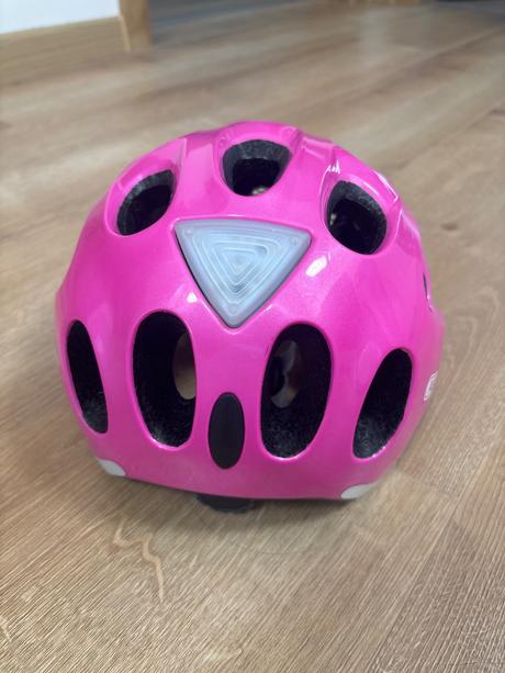 Cyklisticka prilba abus, m