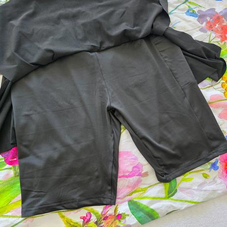 Kratasy so suknickou na cvicenie, 44