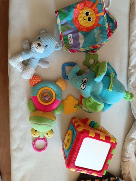 Balík hračiek pre bábätká, 