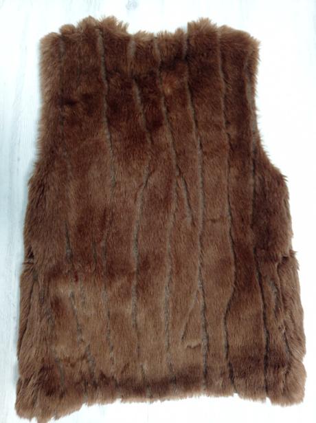 Vesta s kožušinkou, zara,152