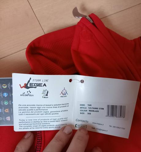 Nová mikina legea, xs