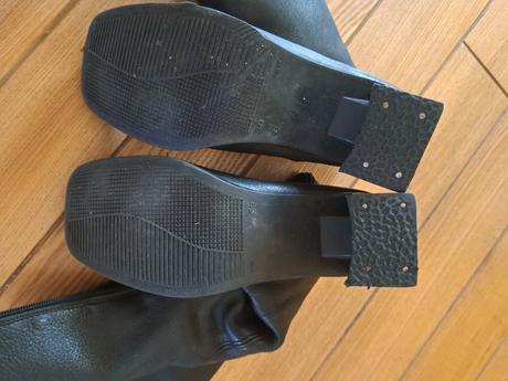 Kožené čižmy, 39