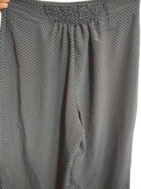 Dámske voľné nohavice, 42