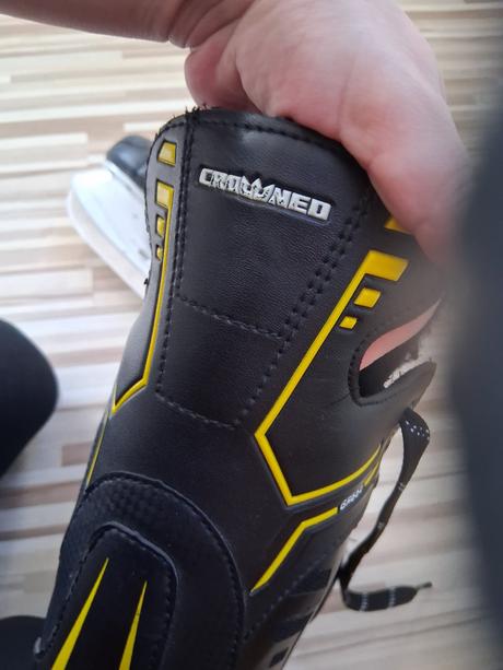 Korčule, crowned,41