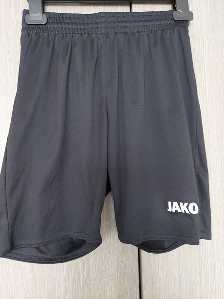 Športové kraťasy jako 140 top stav, 140