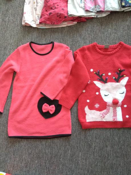 Vianocny sveter so sobom, 128