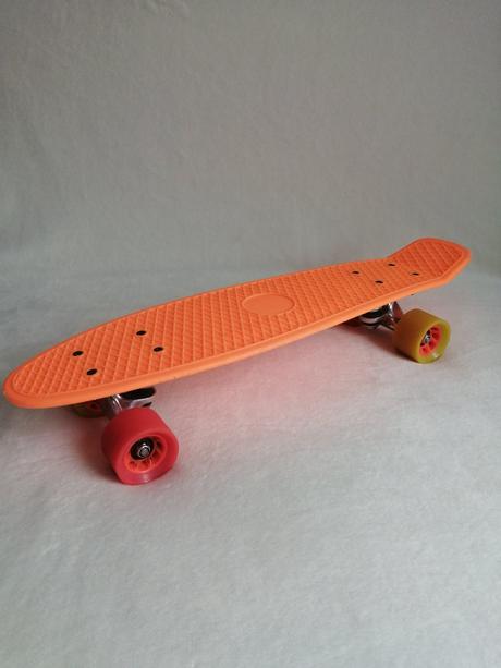 Zánovný penyboard, skatey