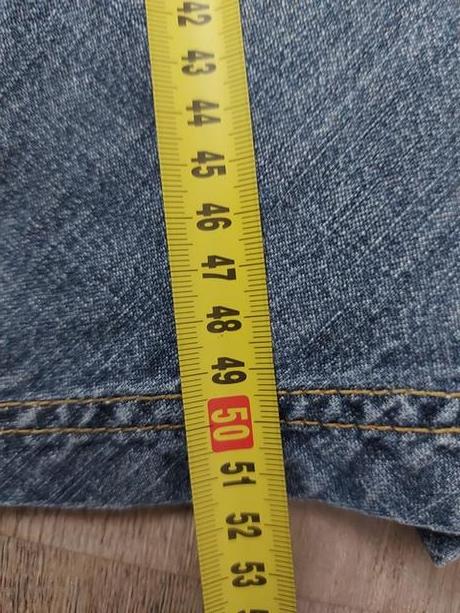 Dámska riflová sukňa, 40