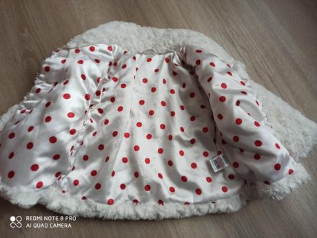 Biely kožuštek, marks & spencer,92