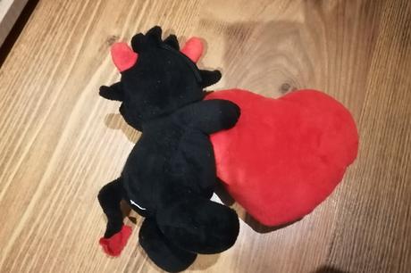 Čertík so srdiečkom,