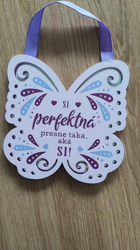 "perfekná si" dekorácia, 