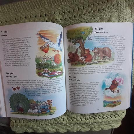 Zvieratká rozprávajú 365 rozprávok, 