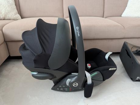 Vajíčko cybex + základňa, cybex