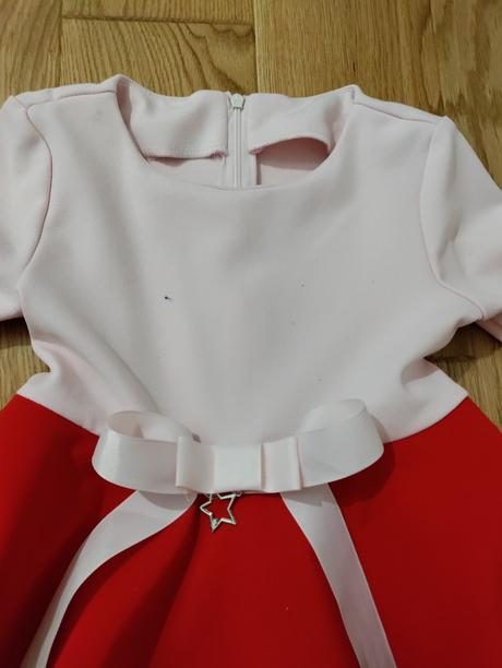 Vianočné šaty, 110