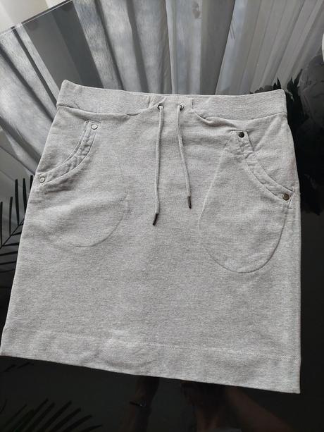 Teplakova sukňa s, s