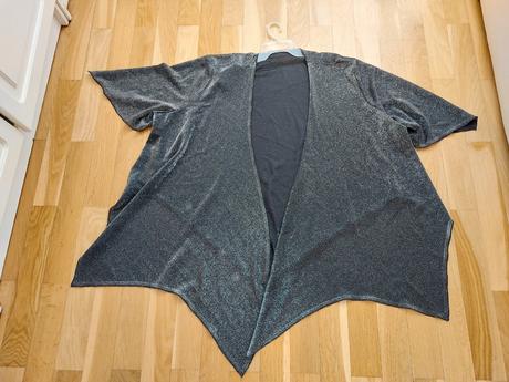 Prehoz na spoločenské šaty, 