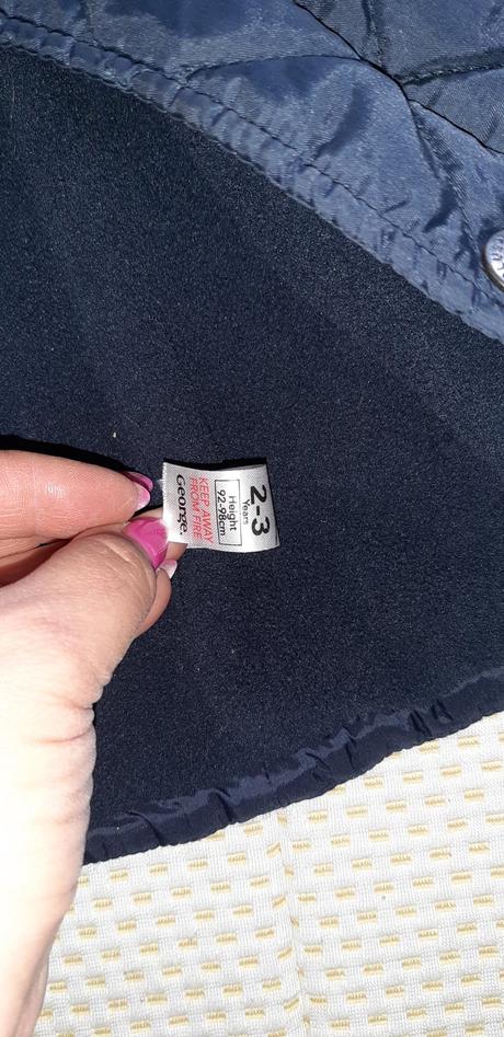 Modrá bunda, george,98