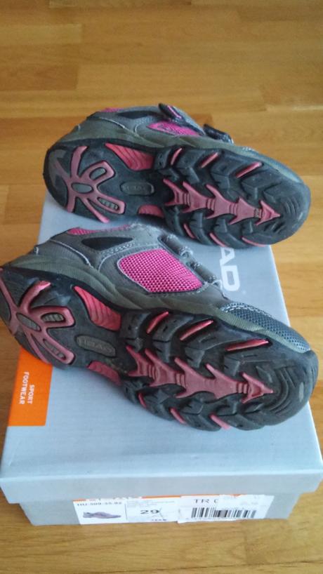 Pekné kožené botasky, 29