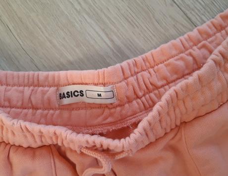 Šortky teplákové, basics,38