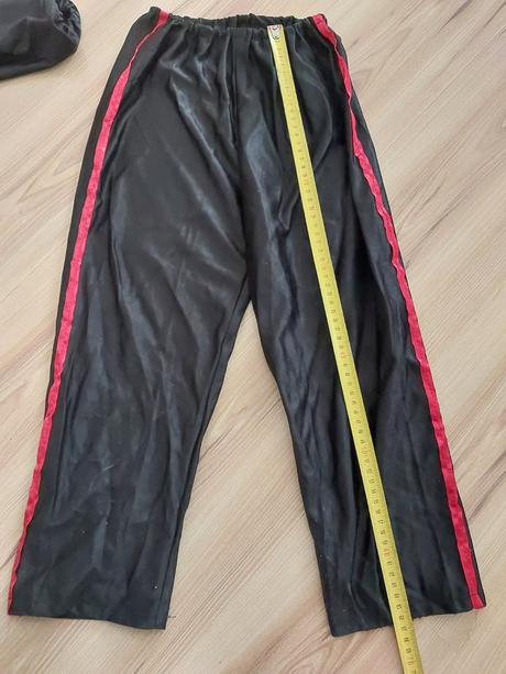 Karnevalový kostým zorro, 