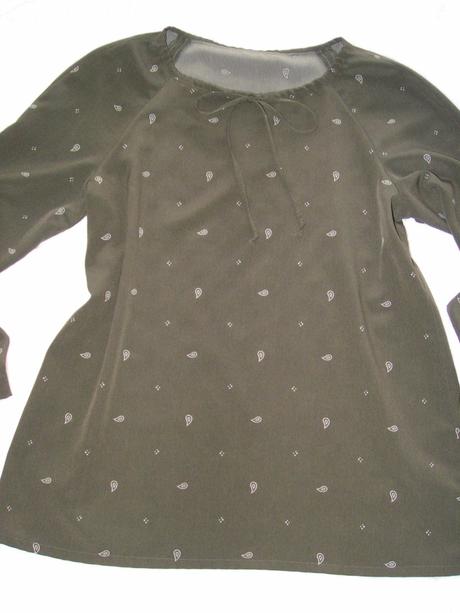 Blúzočka šitá u krajčírky, m