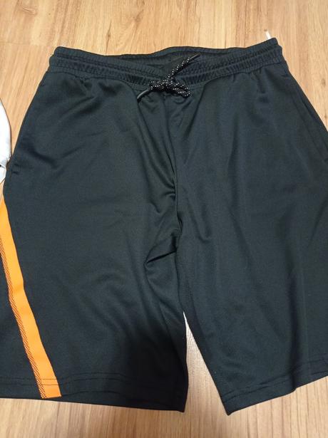 Sportova suprava, c&a,164